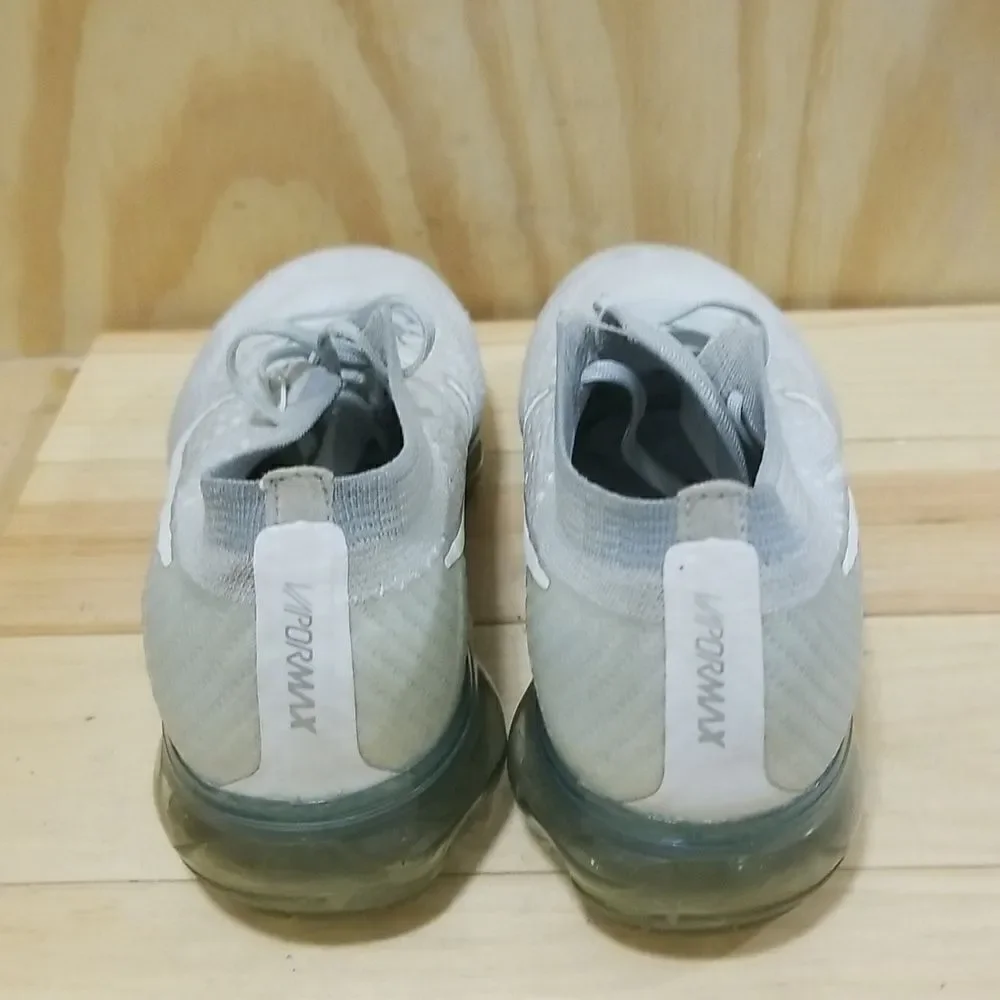 Nike Air Vapor Max Pure Platinum 849558-004 Size 7 .5 Women's Grey White